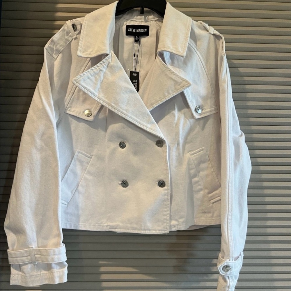 Steve Madden Women's Blazer Long Sleeves Double Button Size Large White NWT